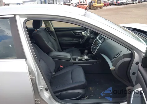 2016 Nissan Altima 2.5 S z USA, uszkodzony, nr VIN 1N4AL3AP9GC229803